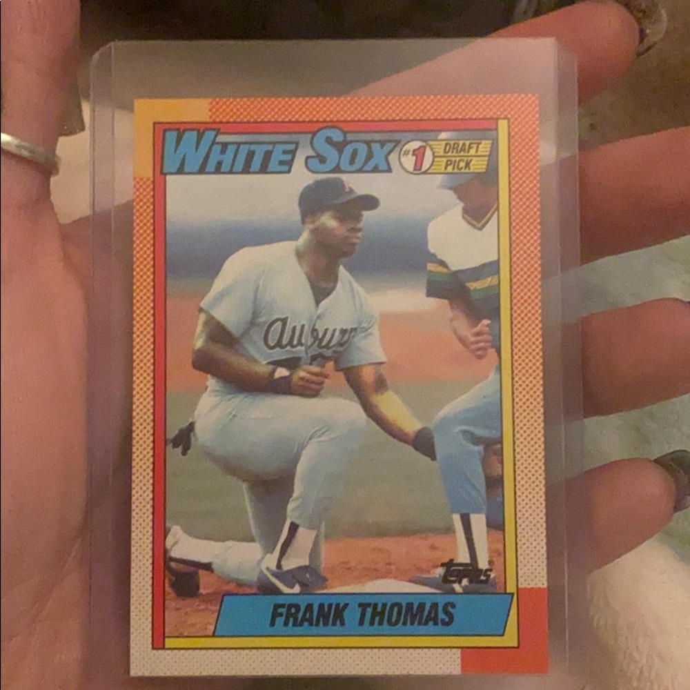 MINT 1990 Topps Frank Thomas ROOKIE Card HOF - Picture 2 of 4